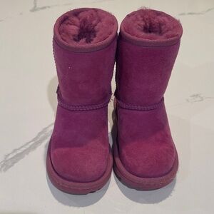 Ugg magenta boots toddler 10